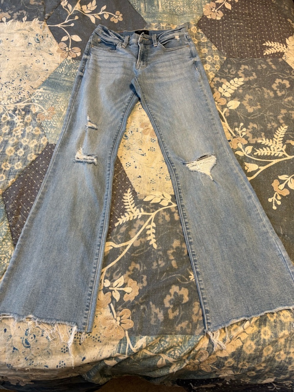 Lucky Brand Sweet Mid Rise Flare Jeans